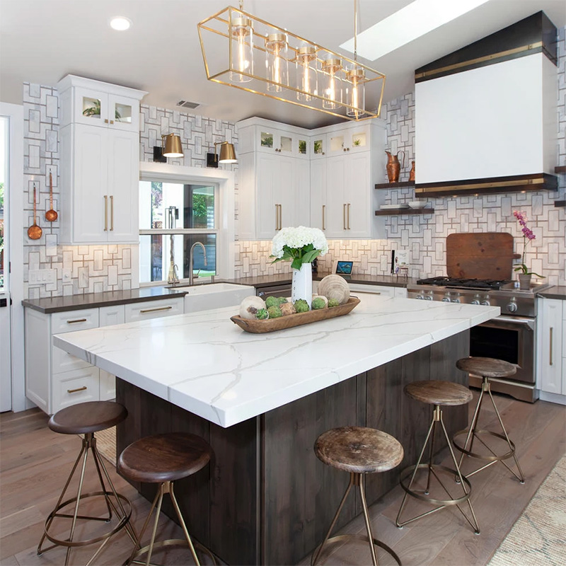 Custom fabricated granite kitchen counter tops